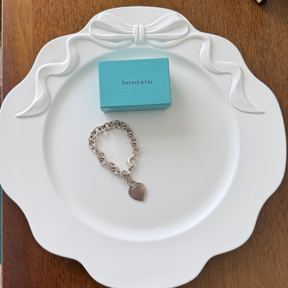 Tiffany & Co. Sterling Silver 925 Bracelet with Heart Charm - Vintage - Picture 11 of 11